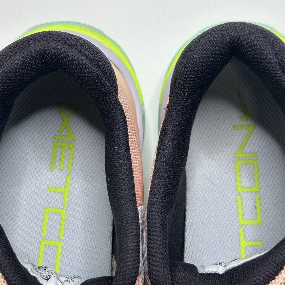 Nike Women's Size 9 Metcon 8 Arctic Orange‎ Volt DO9327-800 Training Shoes